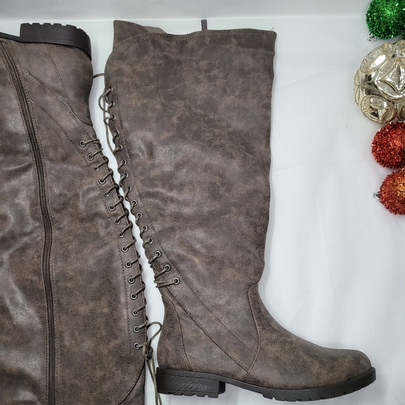 Maurices Layla WC Boots - Picture 9 of 12